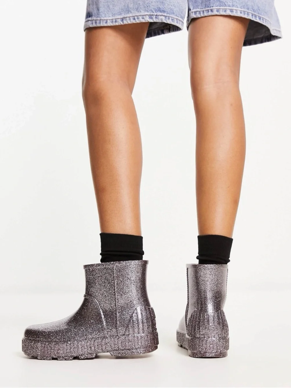 Ugg drizlita glitter wellie boots Size 6